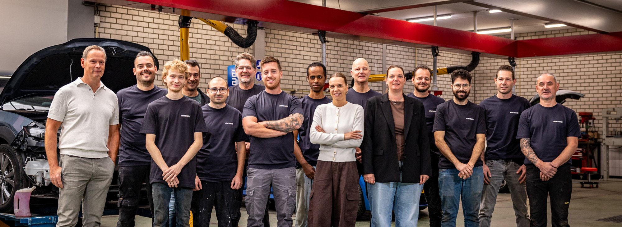 Al meer dan 40 jaar specialist in auto(ruit)schade!