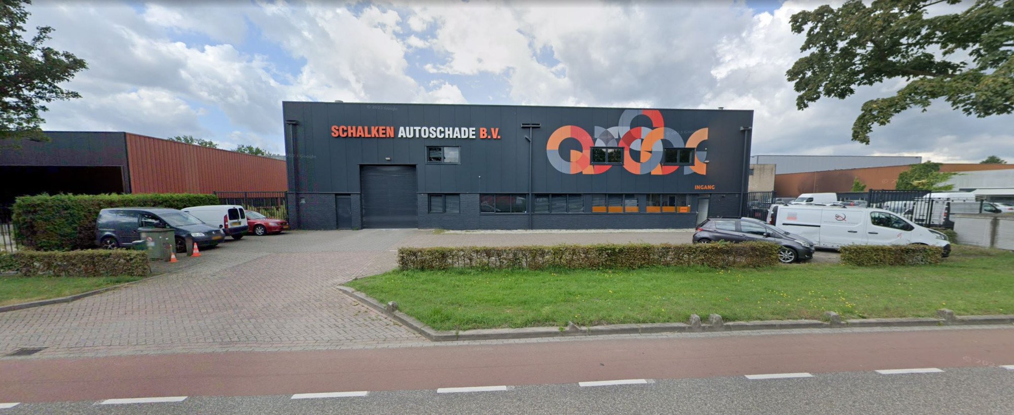 Al meer dan 40 jaar specialist in auto(ruit)schade!